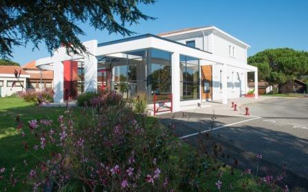 La Mairie (Vue coté sud)